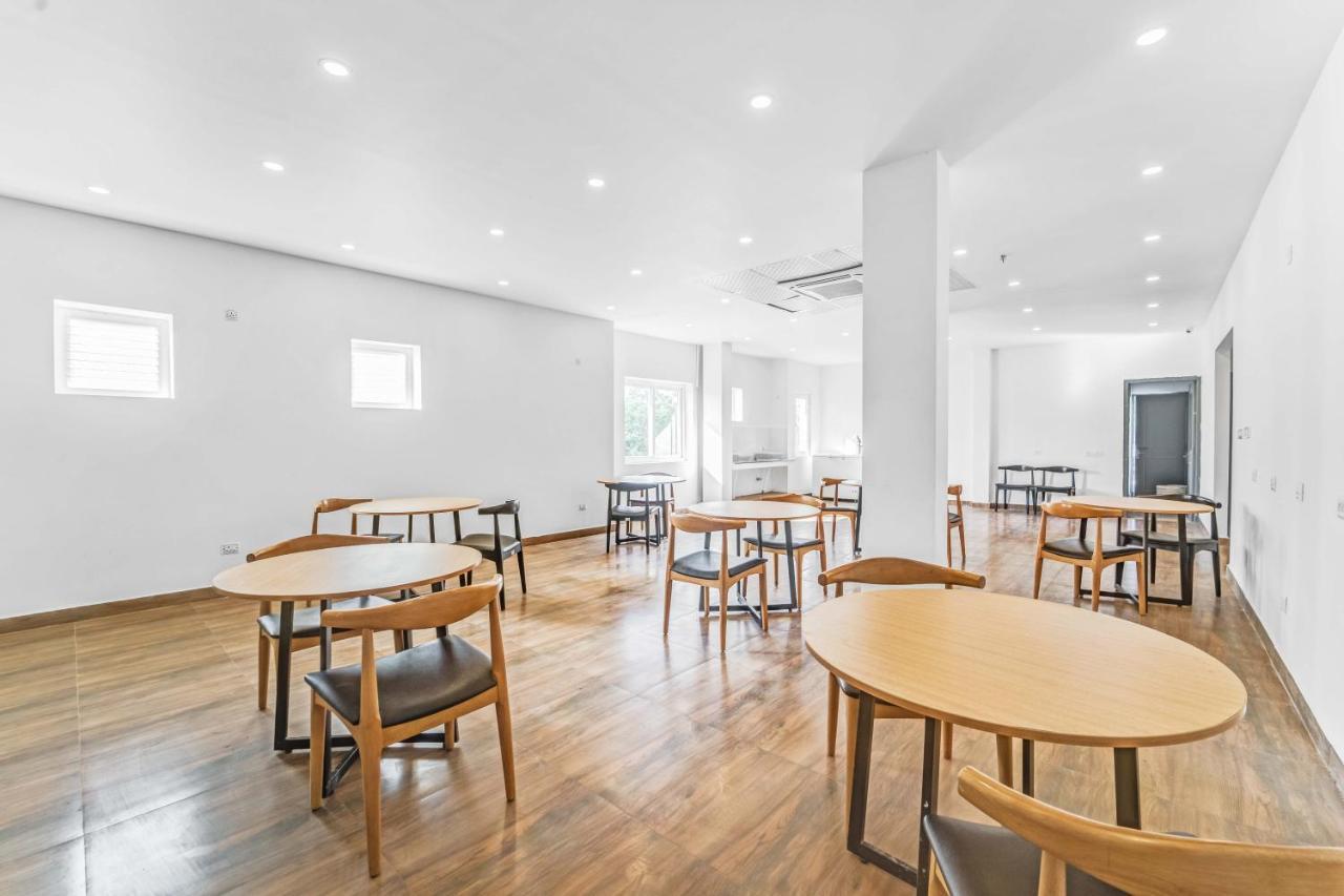 Rohaan Inn - Upar Hotels Ashok Nagar チェンナイ エクステリア 写真