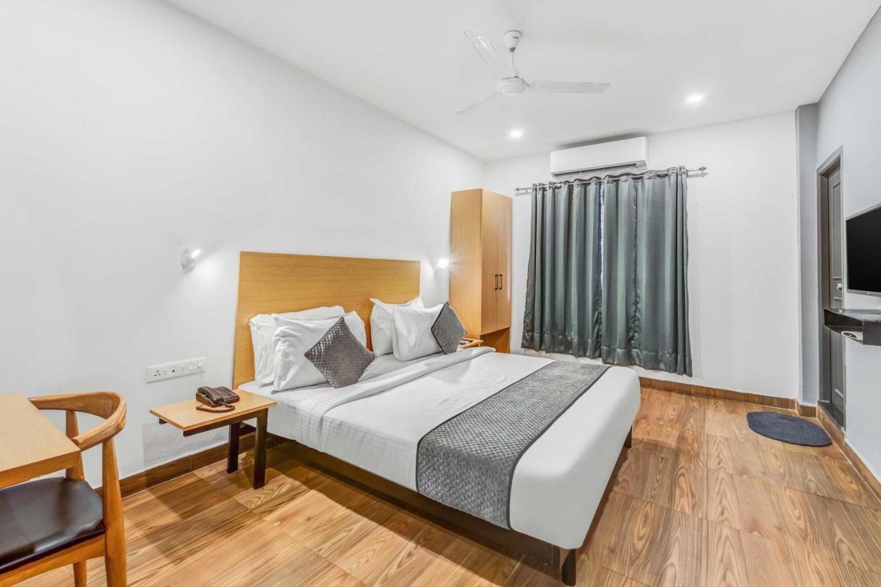 Rohaan Inn - Upar Hotels Ashok Nagar チェンナイ エクステリア 写真